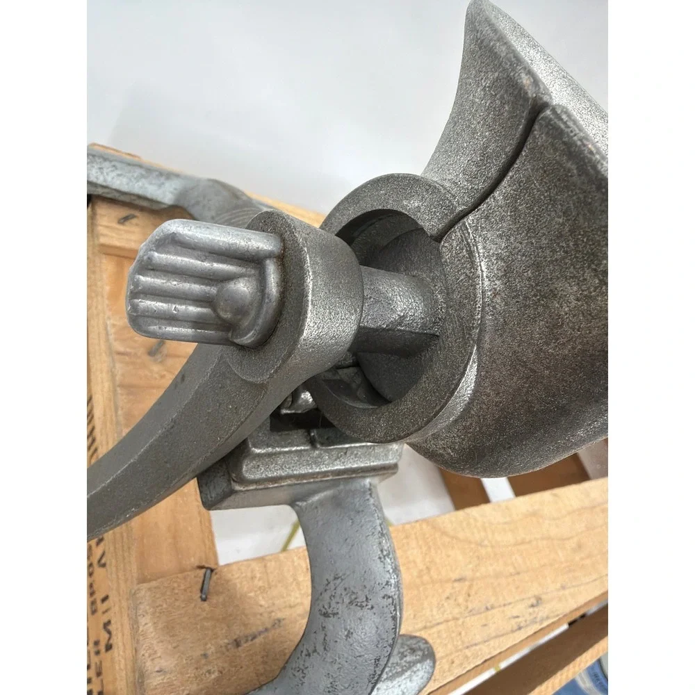 Vintage Universal Cast Iron Hand Crank Meat Grinder Food Chopper Edge of Counter